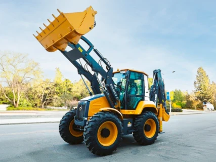XCMG Экскаватор-погрузчик XC8-S3570
